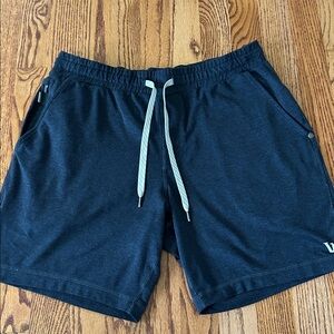 VUORI Men’s Ponto  7” Shorts DreamKnit Heather Black Medium
